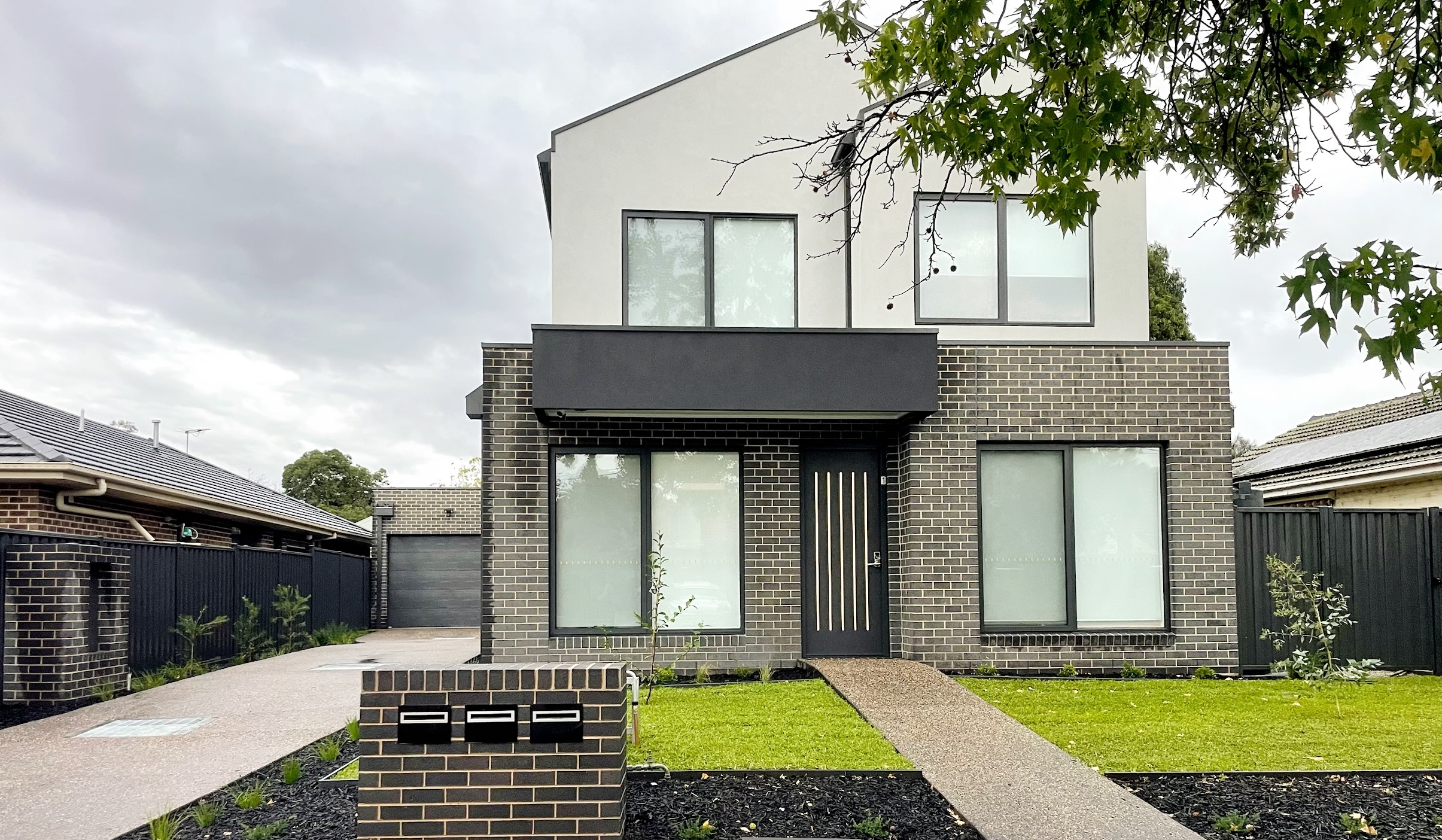 Brand New SIL - Redwood Unit 3 — Home image 4