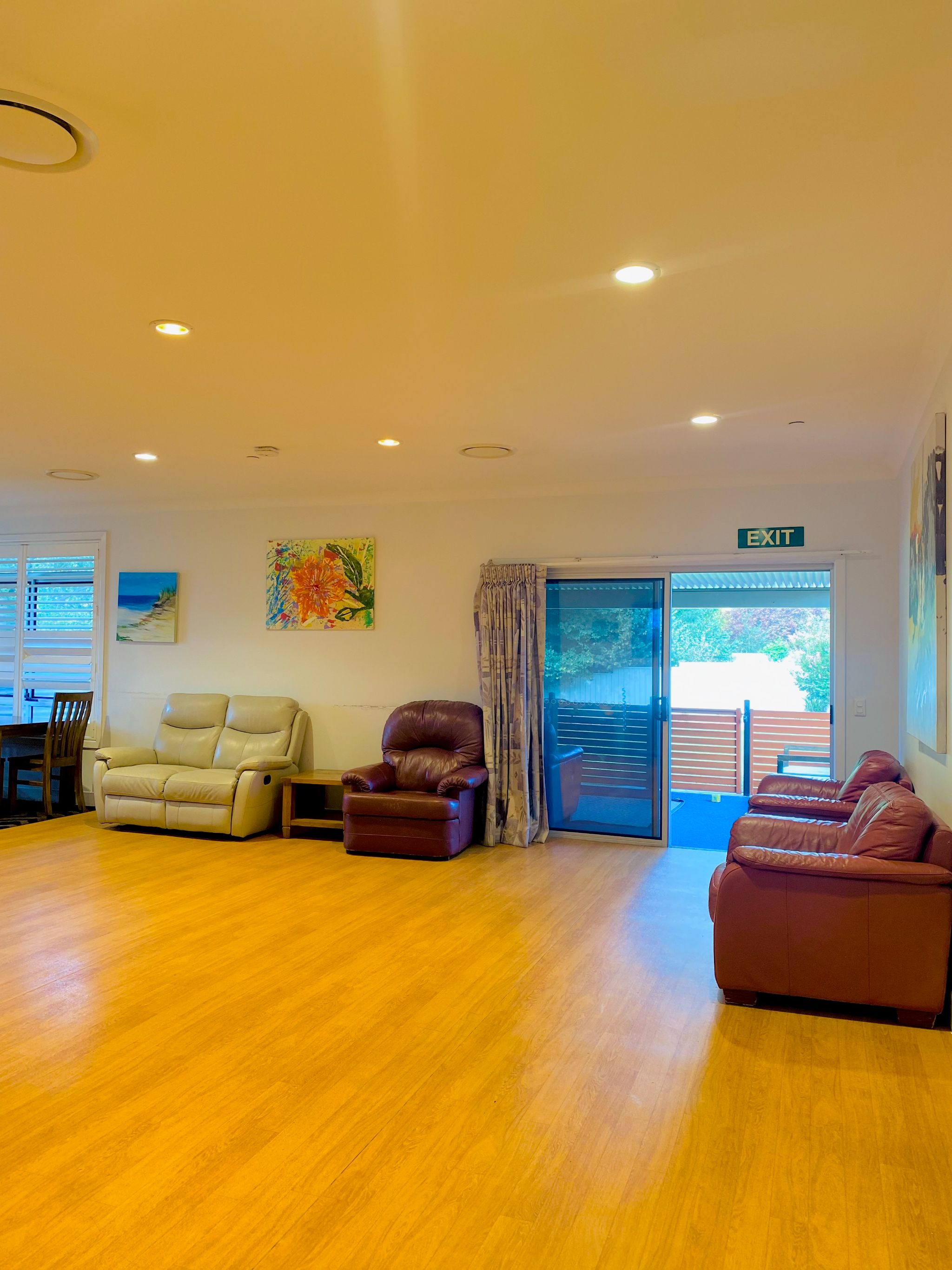 This spacious, accessible home offers vibrant shared spaces, a beautiful backyard and a welcoming community. — Home image 6