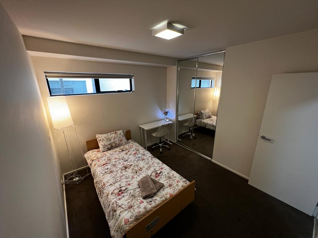 Accessible Accommodation in Parkville - Ideal for Hospital Discharge : SIL/MTA — Home image 8