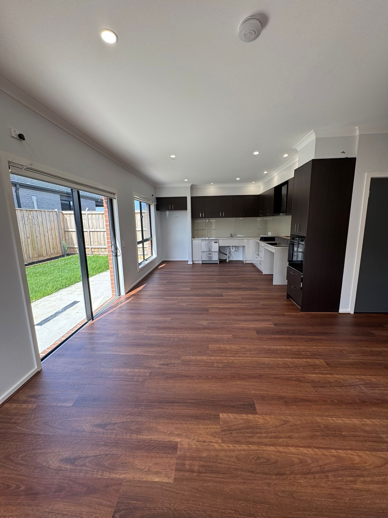 Fully Accessible Home Seeking 1 Resident NDIS TAC Clyde VIC — Home image 3