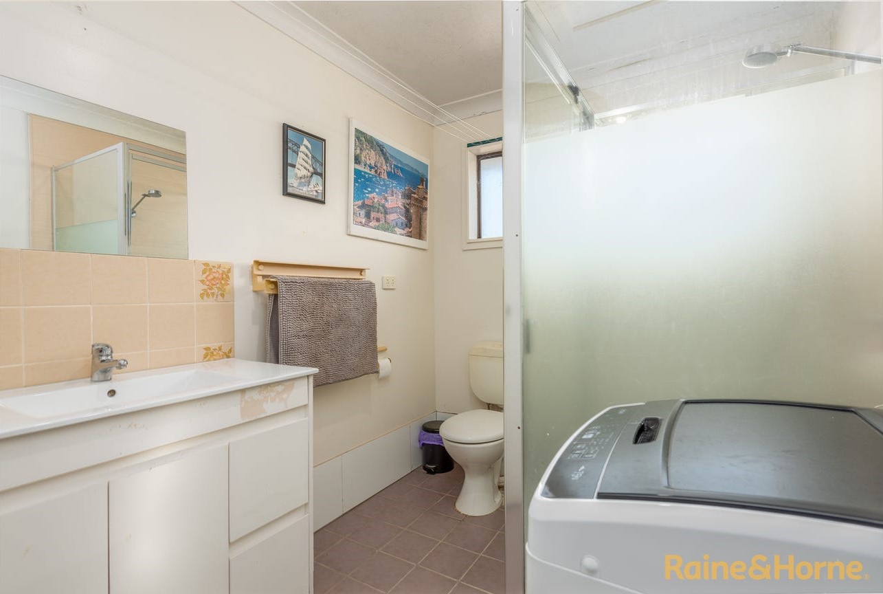 Charming Renovated Cottage-Style Unit in Central Armidale – 1/70 Niagara Street — Home image 5