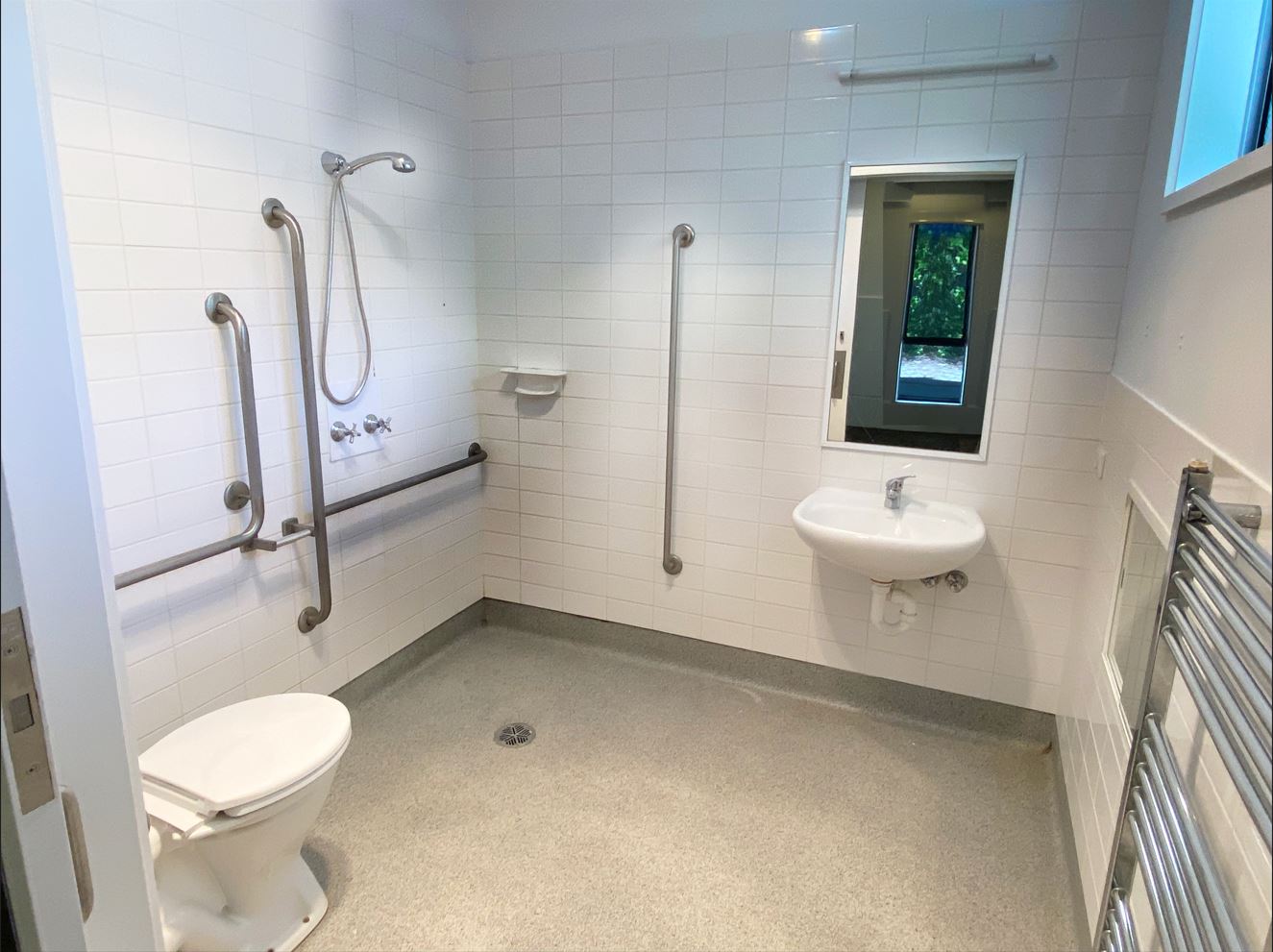 Improved livability - Wheelchair accessible & ceiling hoists, 2 Rooms Ready Now! — Home image 4