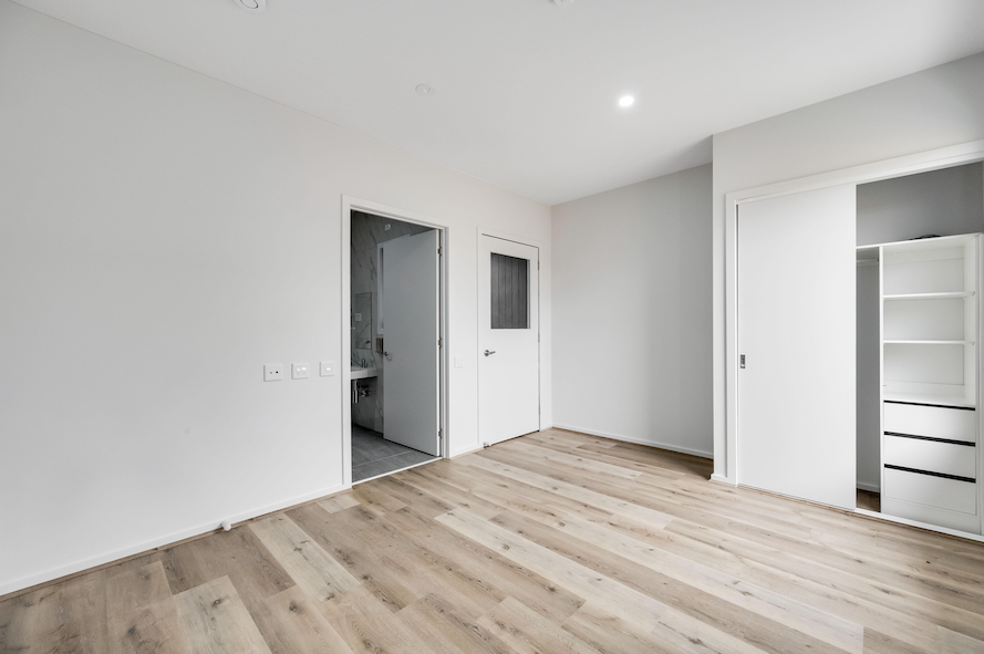 Prime Location! Modern newly built SDA Home in Epping — Home image 5