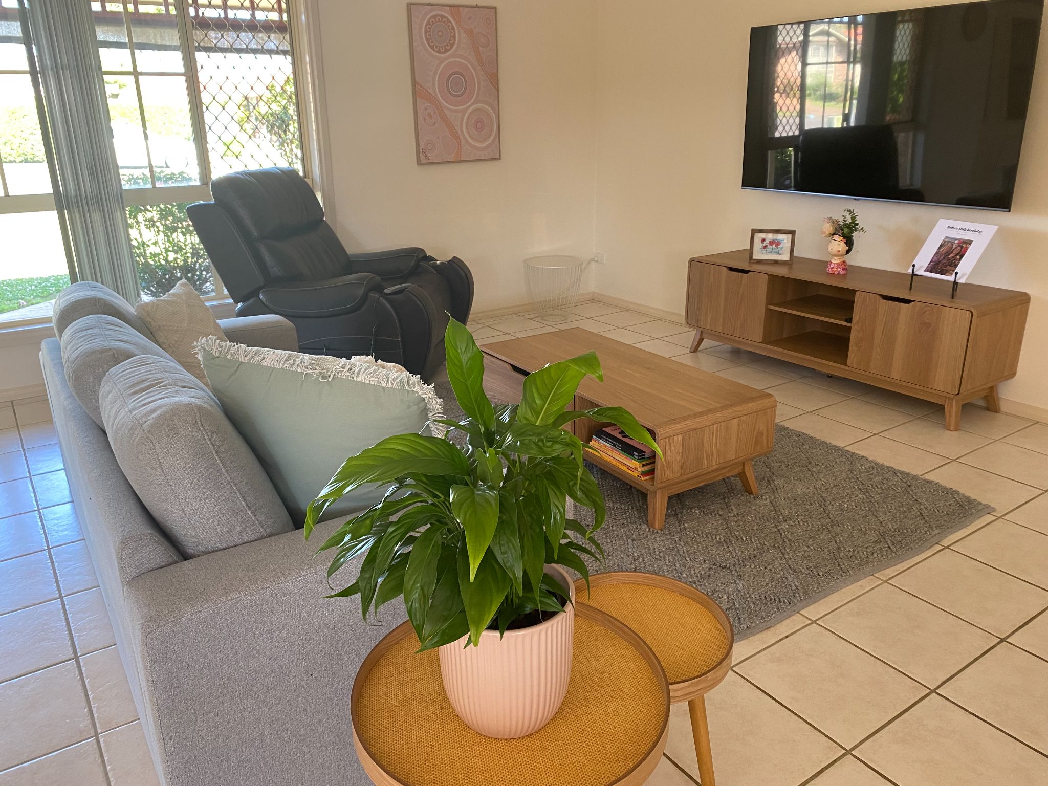 Spacious & Welcoming Home in Central Ballina — Home image 2
