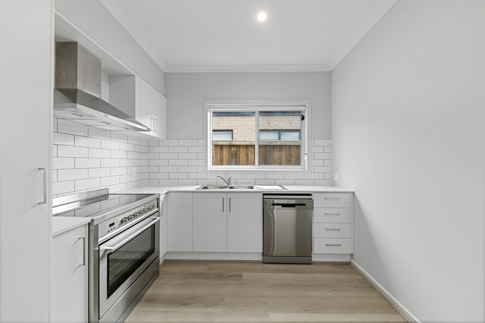 Two Independent Robust SDA Homes | One Title — Home image 7