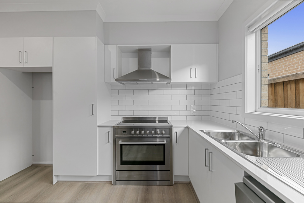 Two Independent Robust SDA Homes | One Title — Home image 8