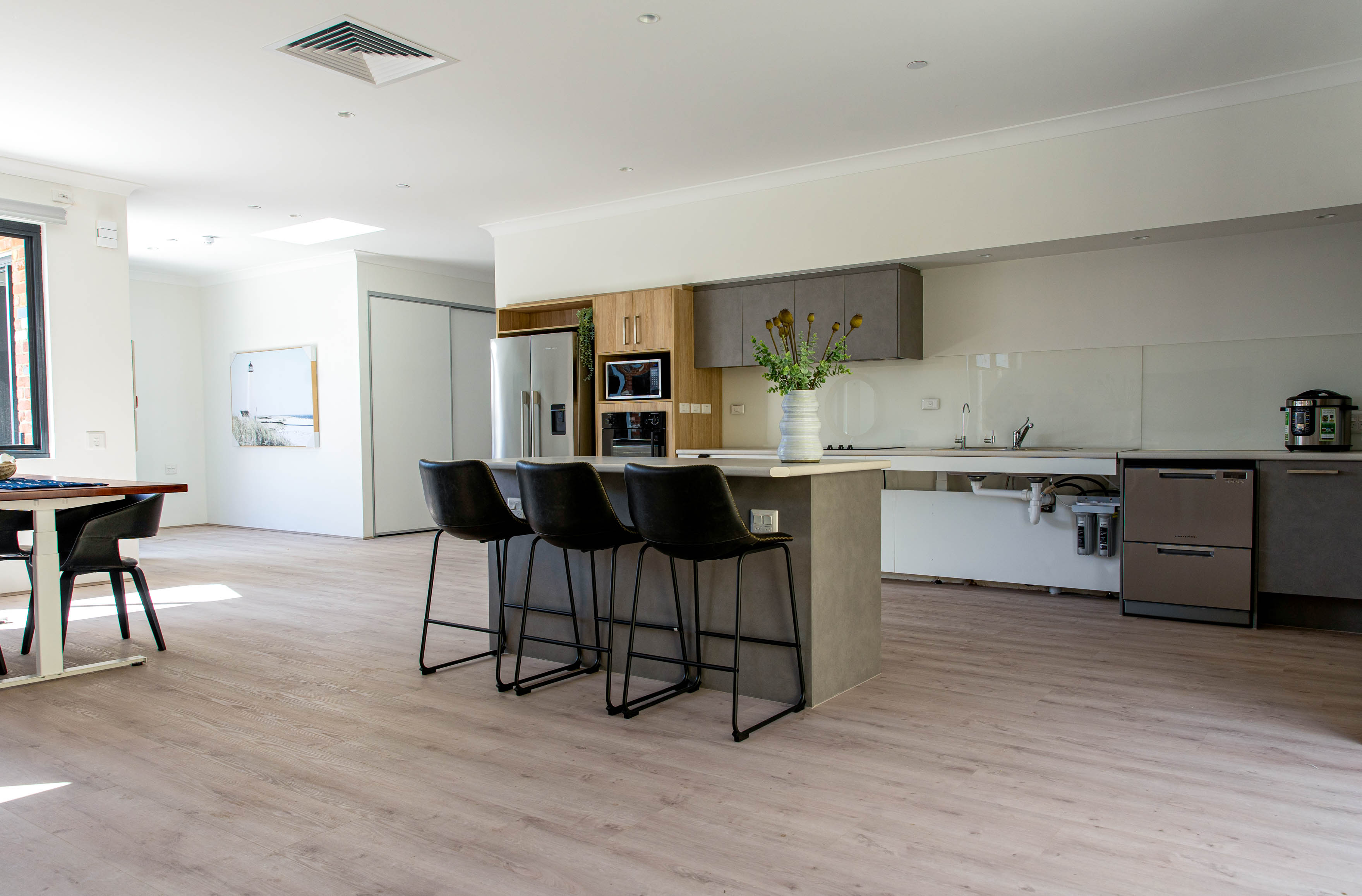 Bank Street East Vic Park SDA Unit 6 — Home image 9