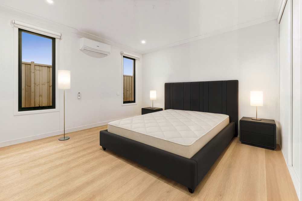 UNMATCHED ACCESSIBILITY: Exclusive 2P HPS Haven of Comfort & Security in Officer — Home image 5