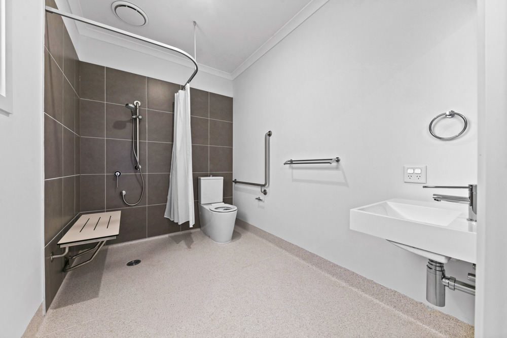 UNMATCHED ACCESSIBILITY: Exclusive 2P HPS Haven of Comfort & Security in Officer — Home image 8