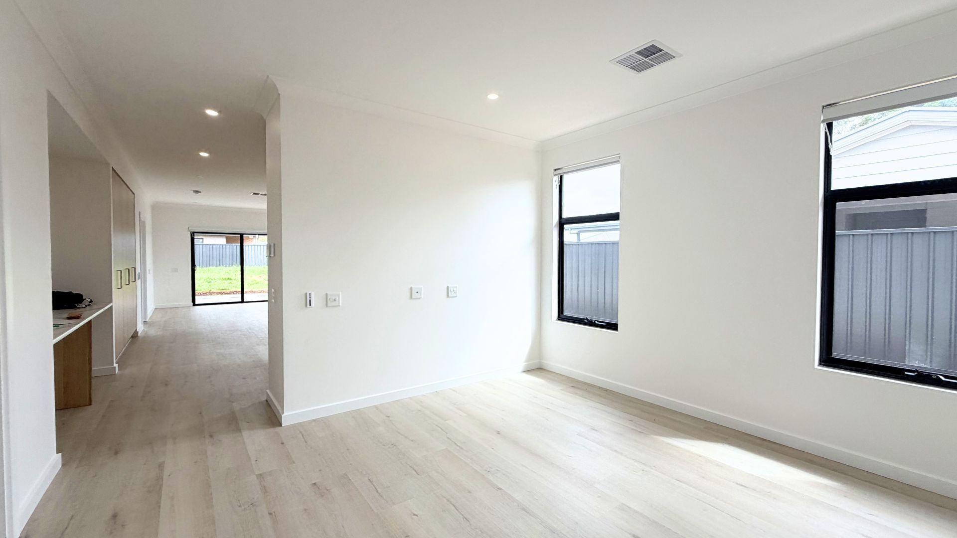 Housemate Wanted In Brand-New 2-Bedroom HPS Home In Murray Bridge — Home image 2