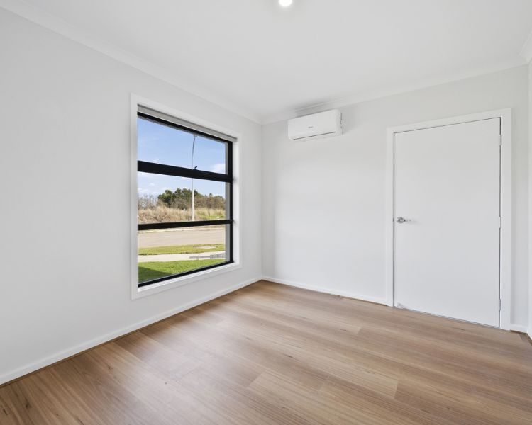 Spacious and Accessible Family Home at 14 Consaw Street, Armstrong Creek — Home image 2