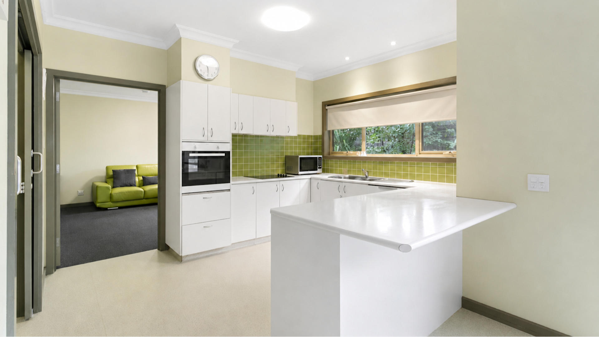Contemporary comfort in leafy Ashwood. SDA registered as ‘Fully Accessible' — Home image 4