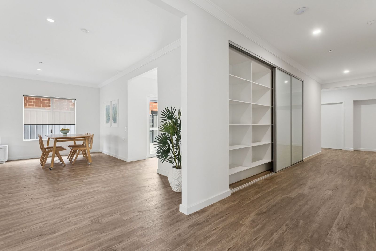 Life Your Way : Large 3 Bedroom Home for Sharing or 2-Bedroom Villa for Living Alone. Disability Accommodation — Home image 9
