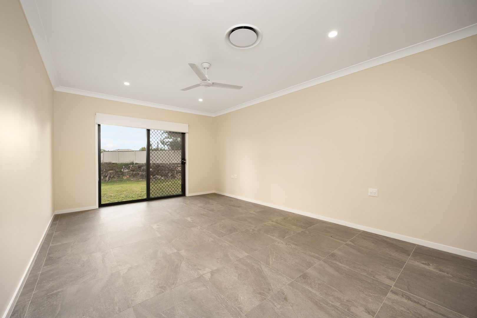 Spacious 3-Bedroom HPS SDA Home with OOA, Ideal for Sharing & Co-Tenant Living — Home image 3