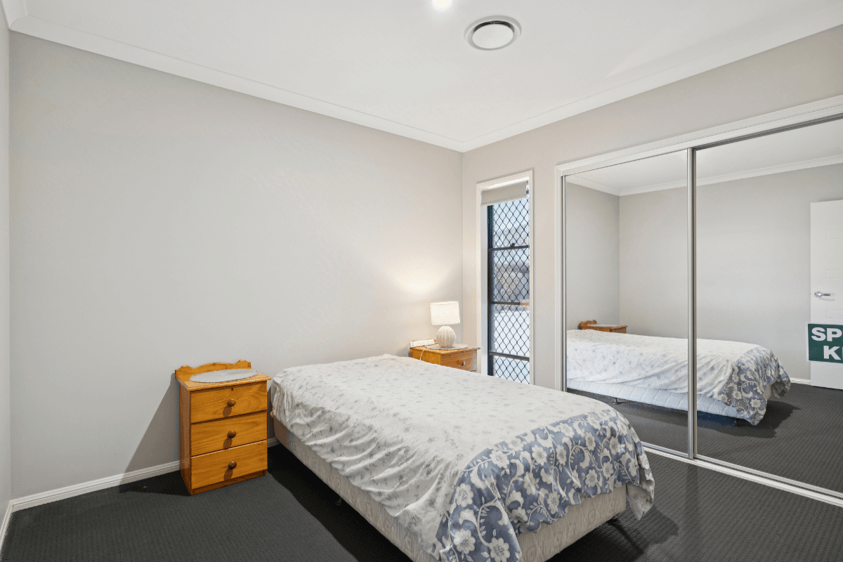 Seeking one female to join this social, spacious home with convenient access to — Home image 6