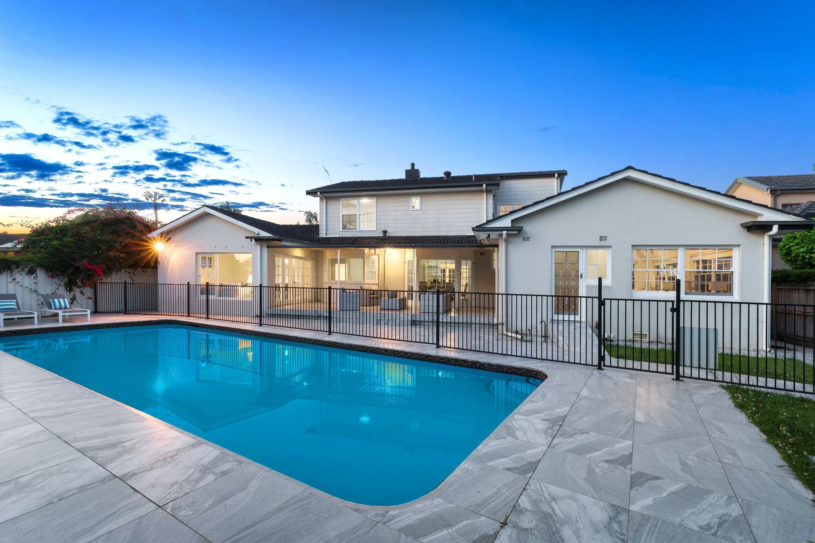 Large Home In Leafy North Shore Suburb of St Ives — Home image 5
