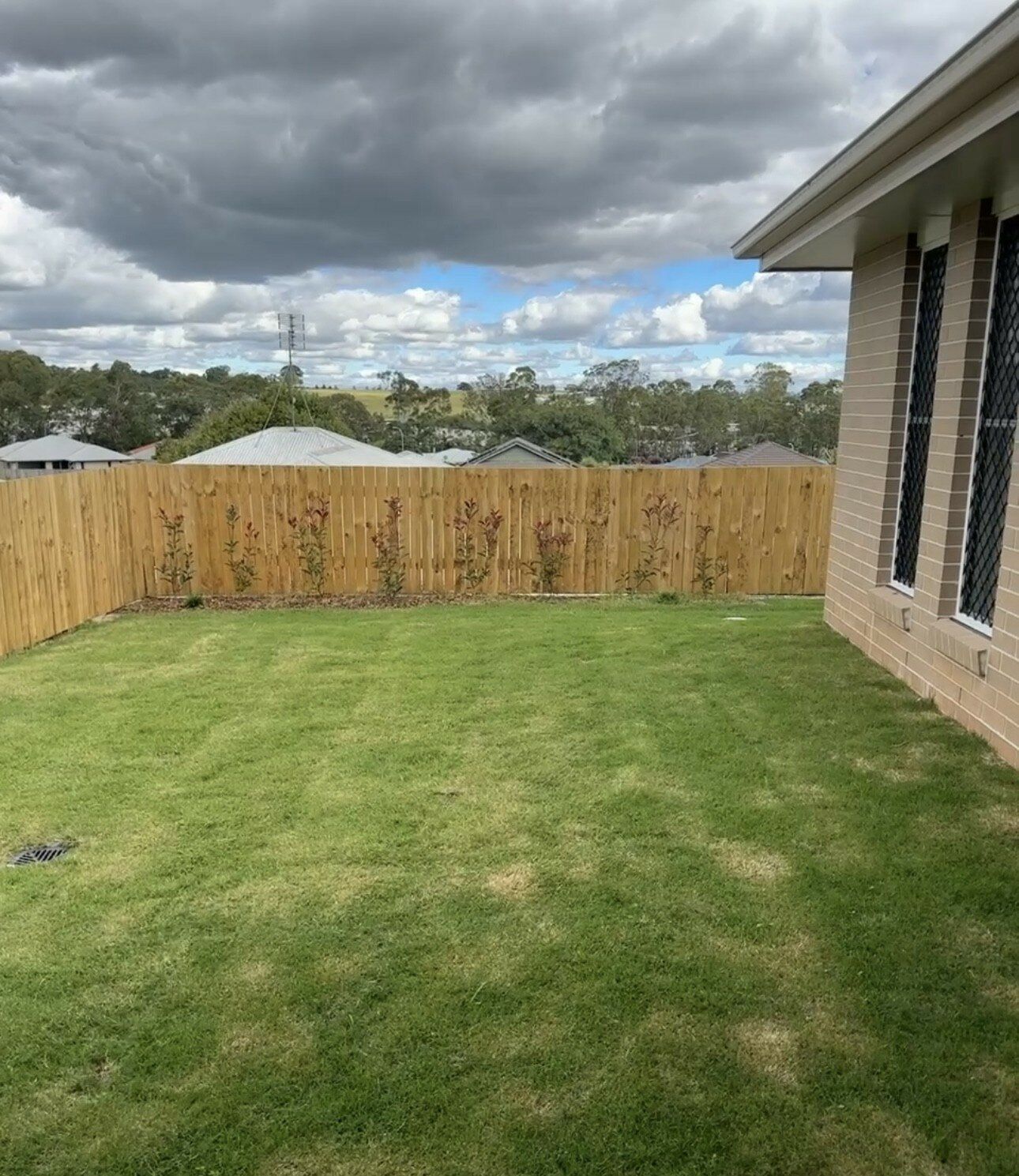 Toowoomba SIL: 3 SIL with OOA — Home image 6