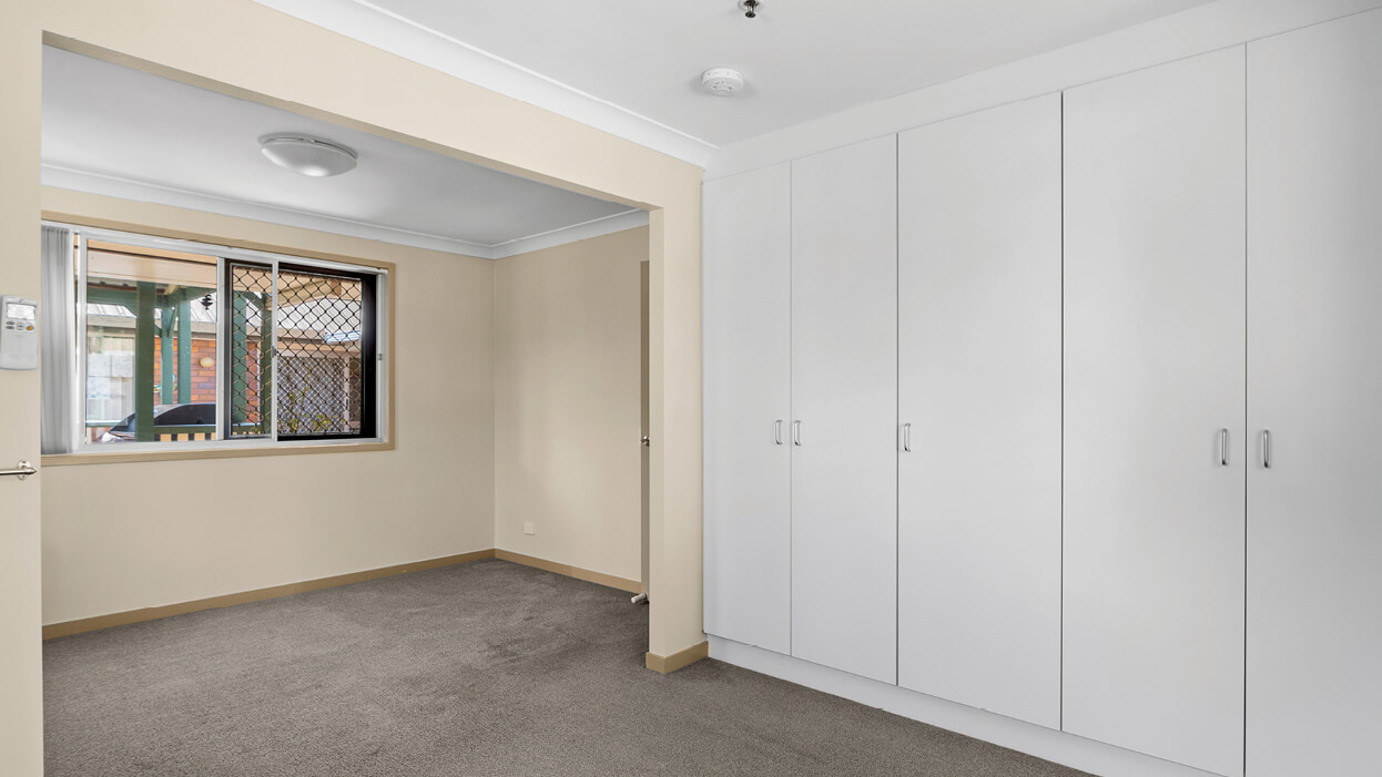 Welcoming thoughtfully designed SIL home in Wilsonton Heights — Home image 2