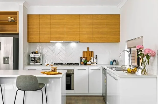 Modern 4-Bedroom SIL Property in Paralowie — Home image 9