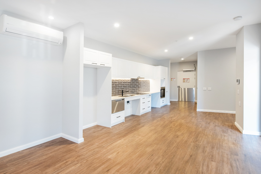 MTA & SDA Beautiful Waterfront High Physical Support at Bundall Gold Coast — Home image 2
