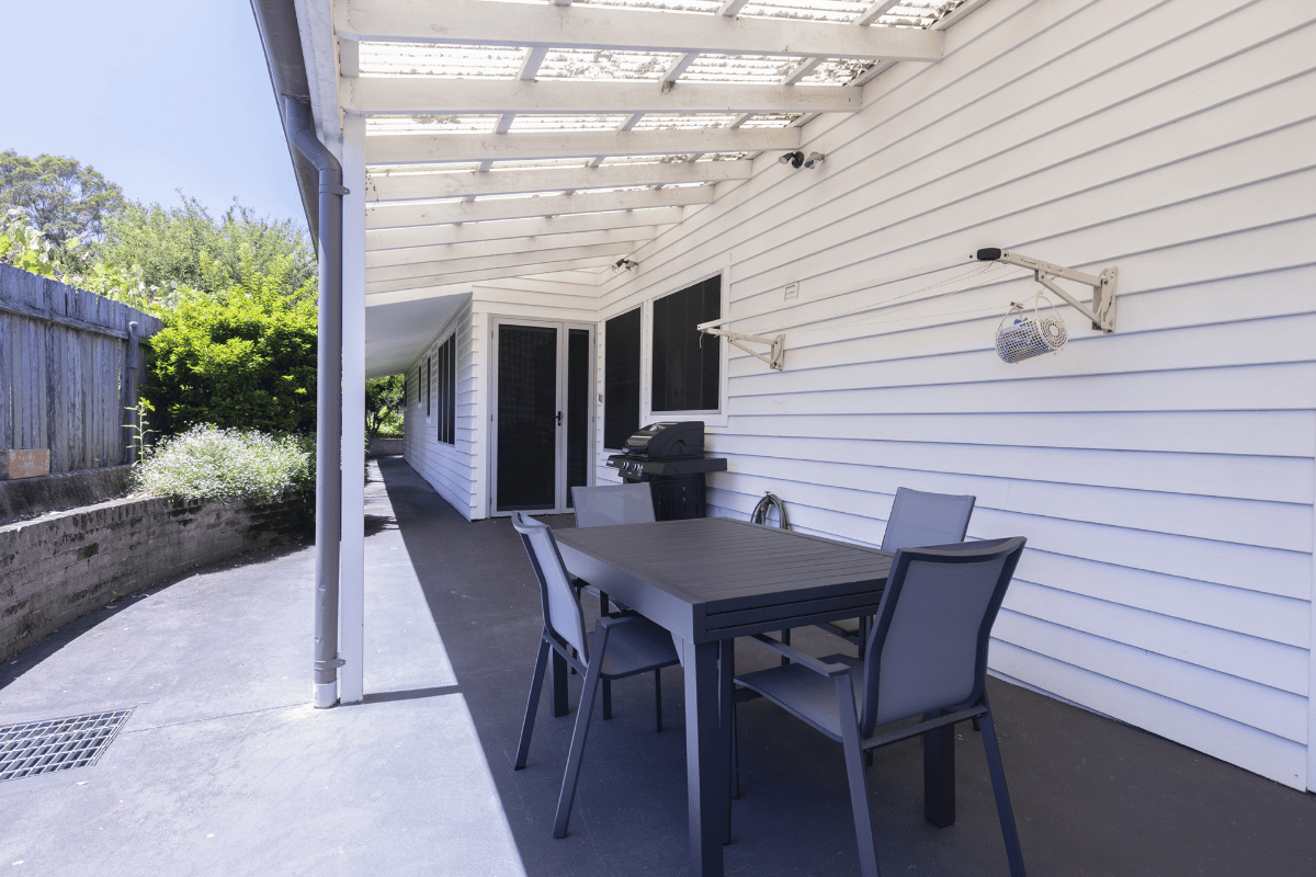 STA & MTA - Berkeley, large open-plan home to meet every need during your stay. — Home image 9