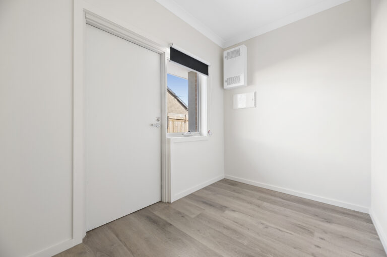 Dandenong (Fifth Avenue) — Home image 17