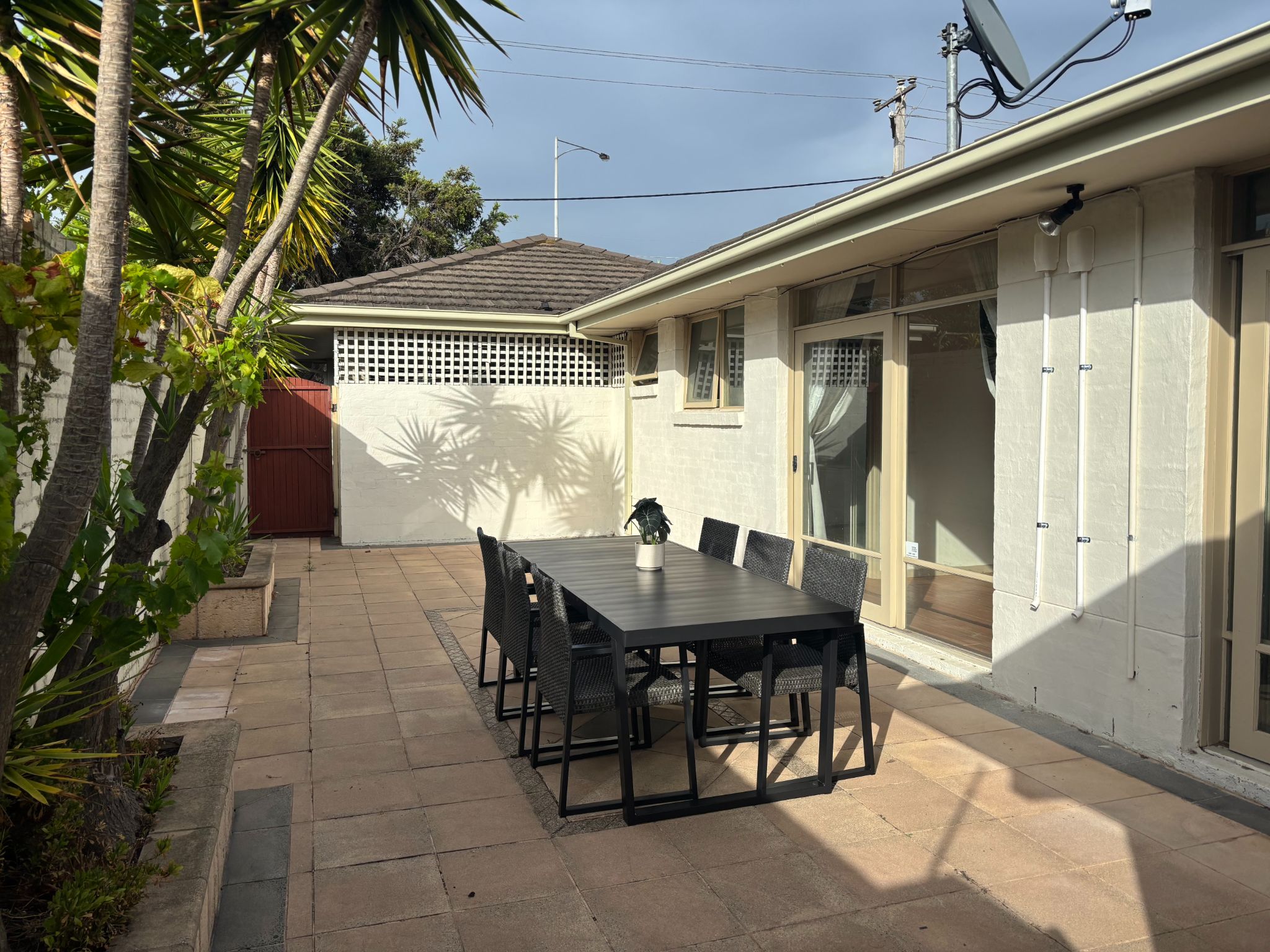 Danny Met Sally SIL Home East Brighton, VIC — Home image 12