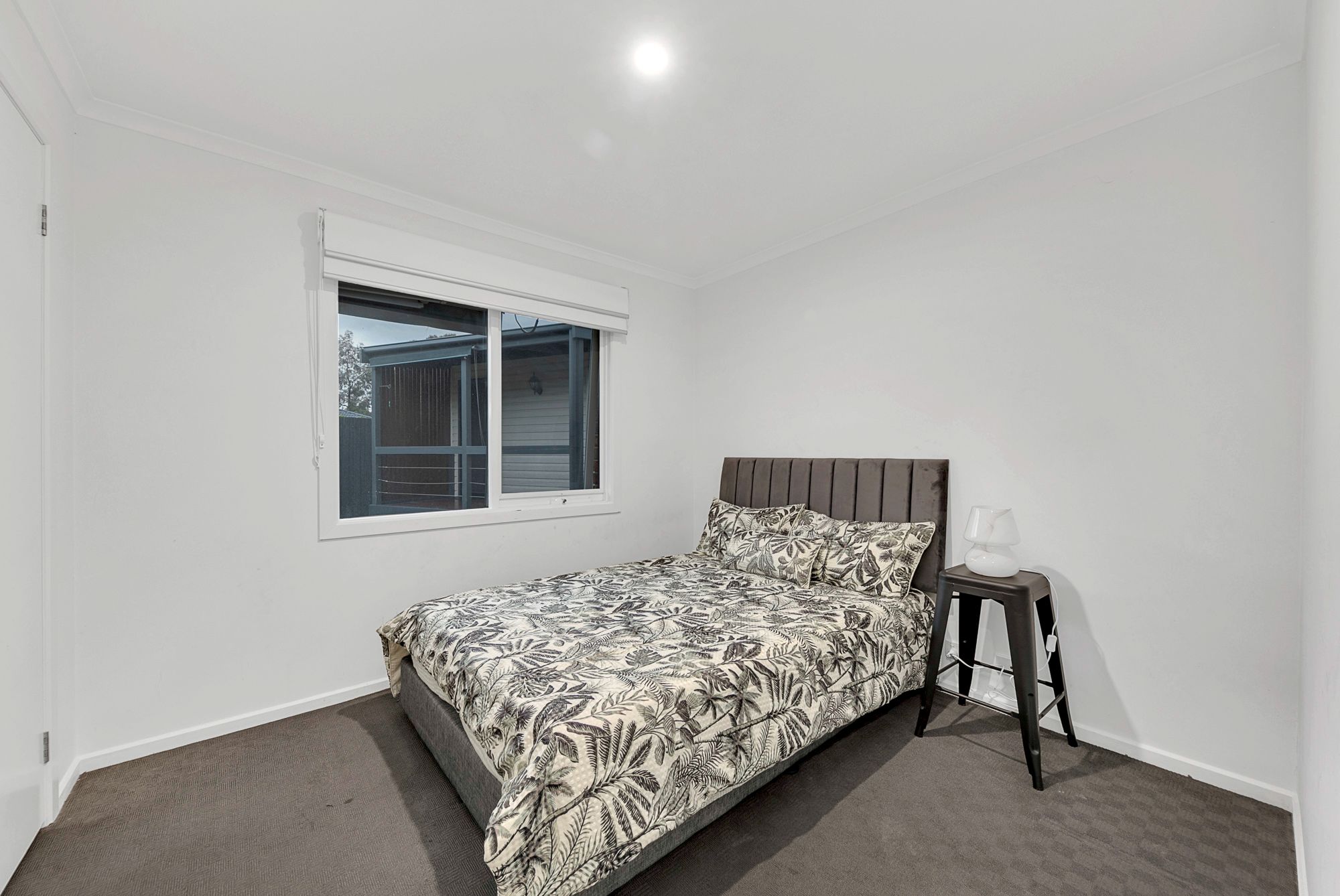 An exceptional home with modern amenities offering SIL/MTA/STA in Cranbourne. — Home image 14