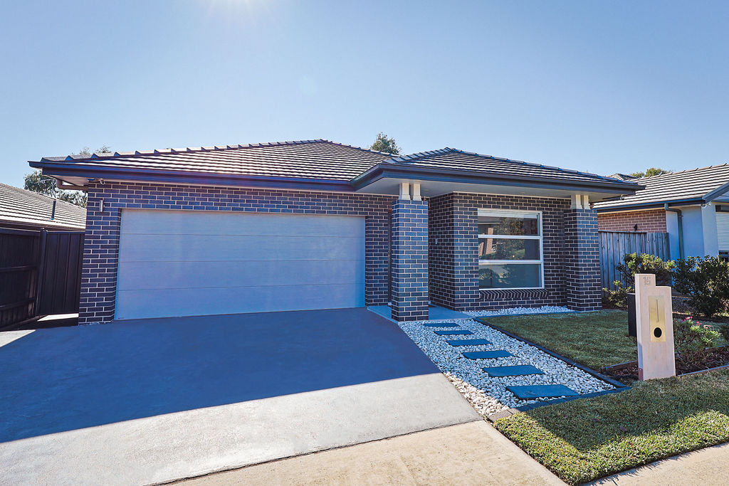 Spacious luxurious living in Newbrook — Floorplan 1