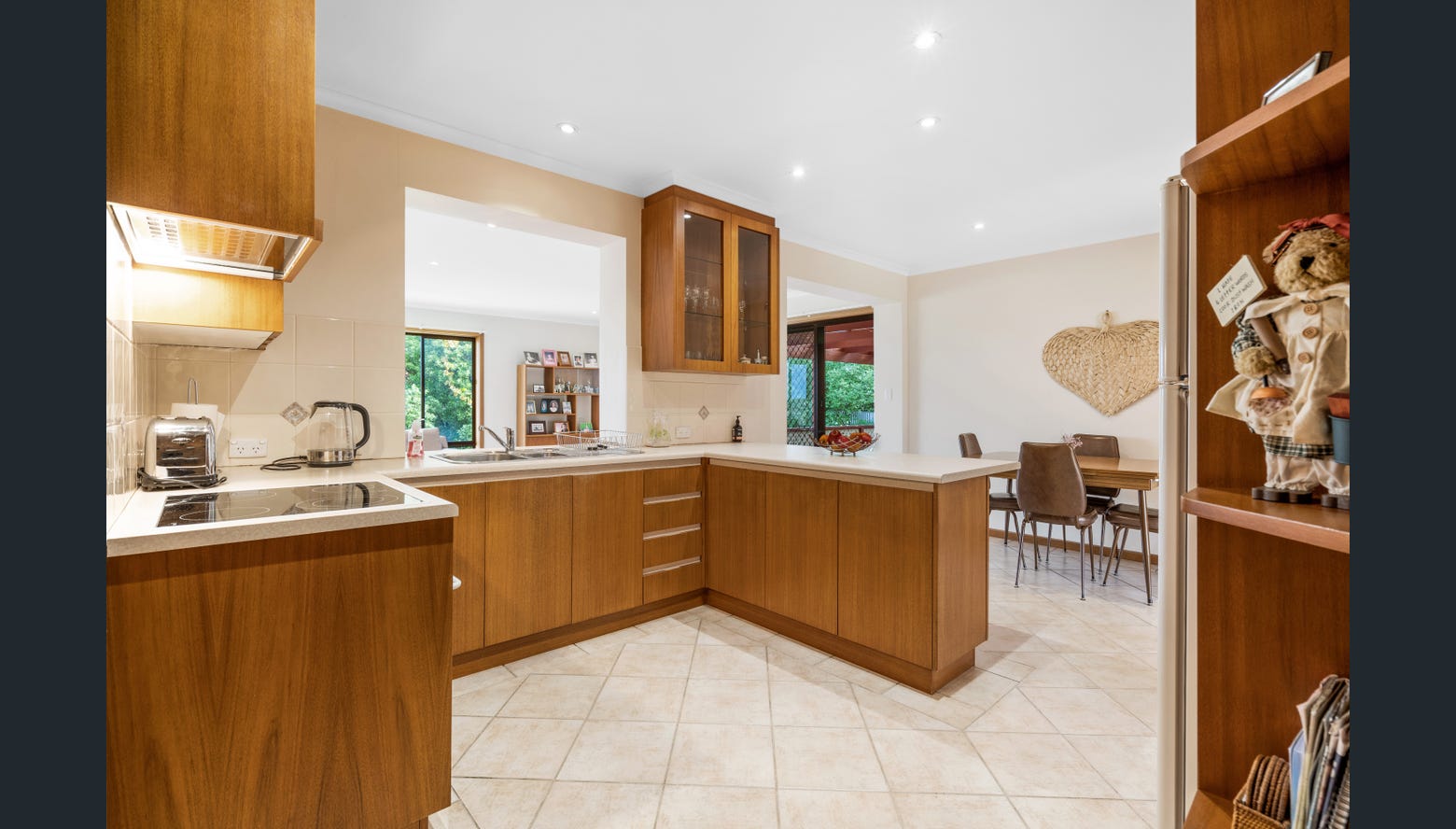 Lovely home in beautiful location! — Home image 2