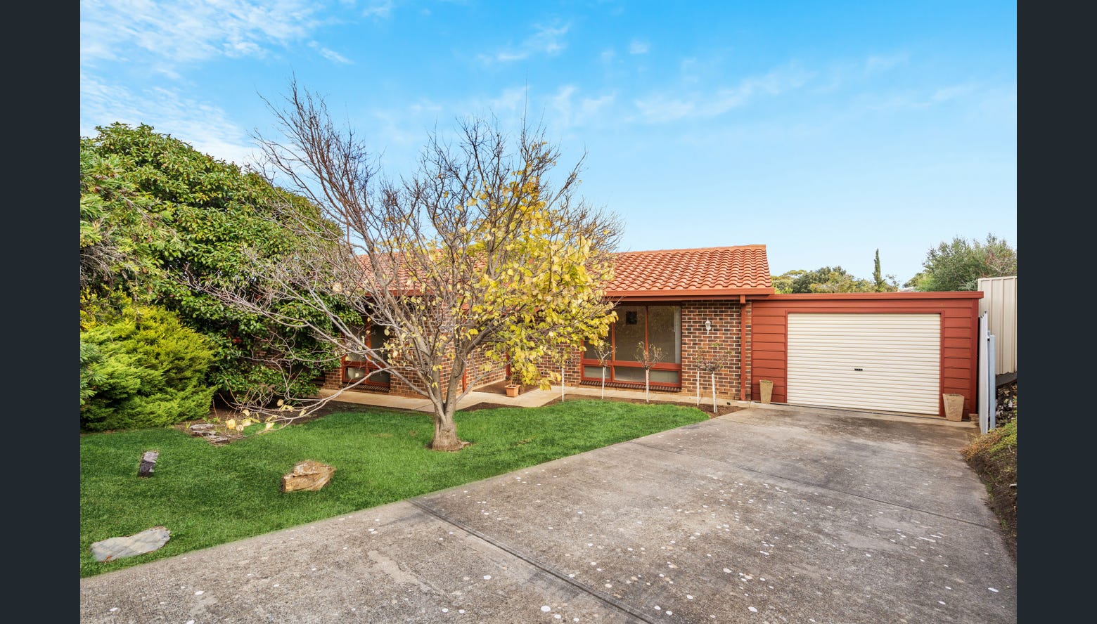 Lovely home in beautiful location! — Home image 10