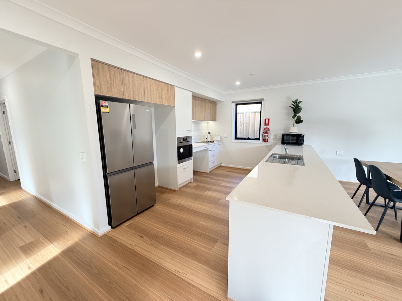 Spacious & Light-Filled 2 + OOA HPS Home with Room Available — Home image 6
