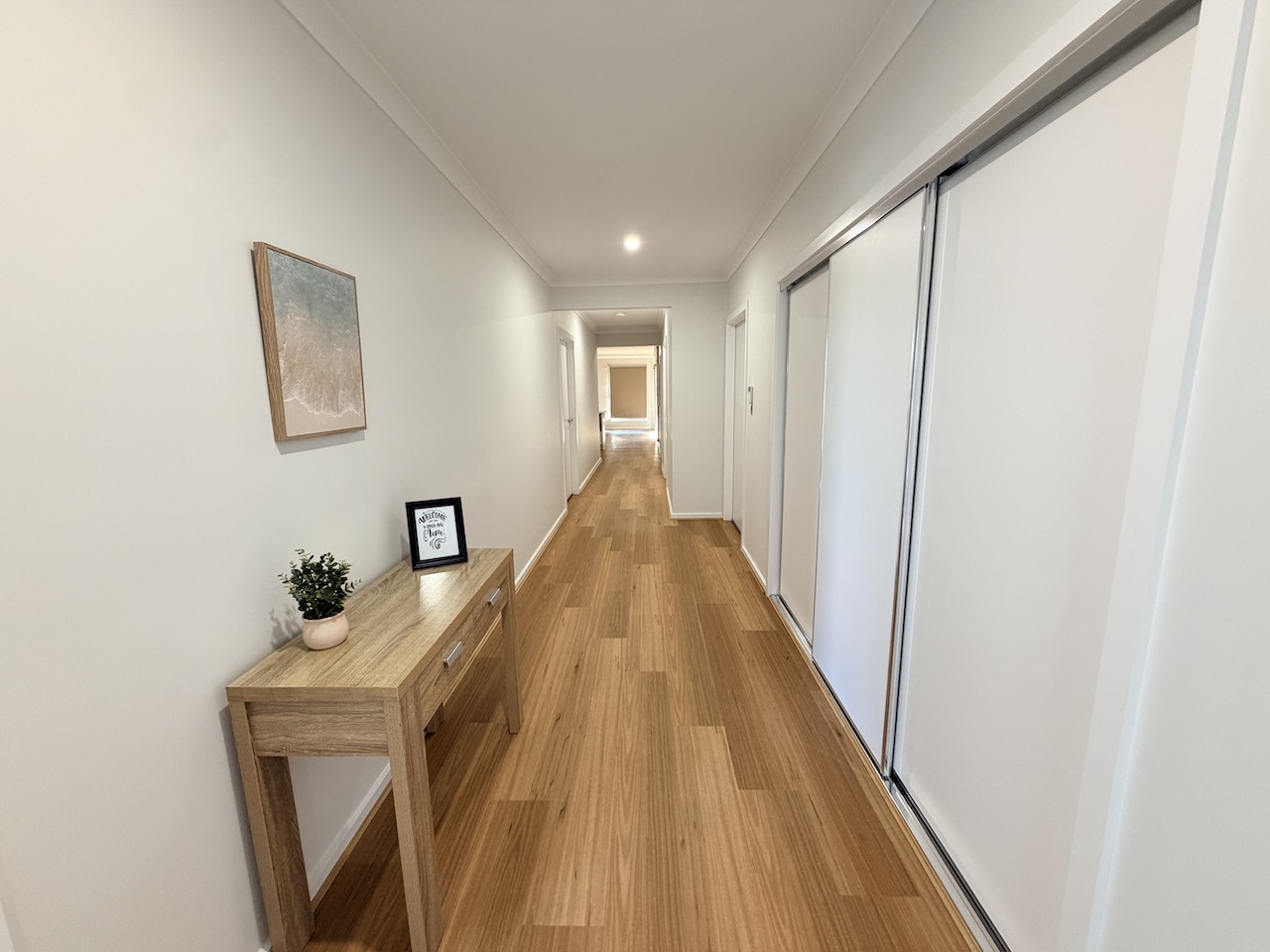 Spacious & Light-Filled 2 + OOA HPS Home with Room Available — Home image 7