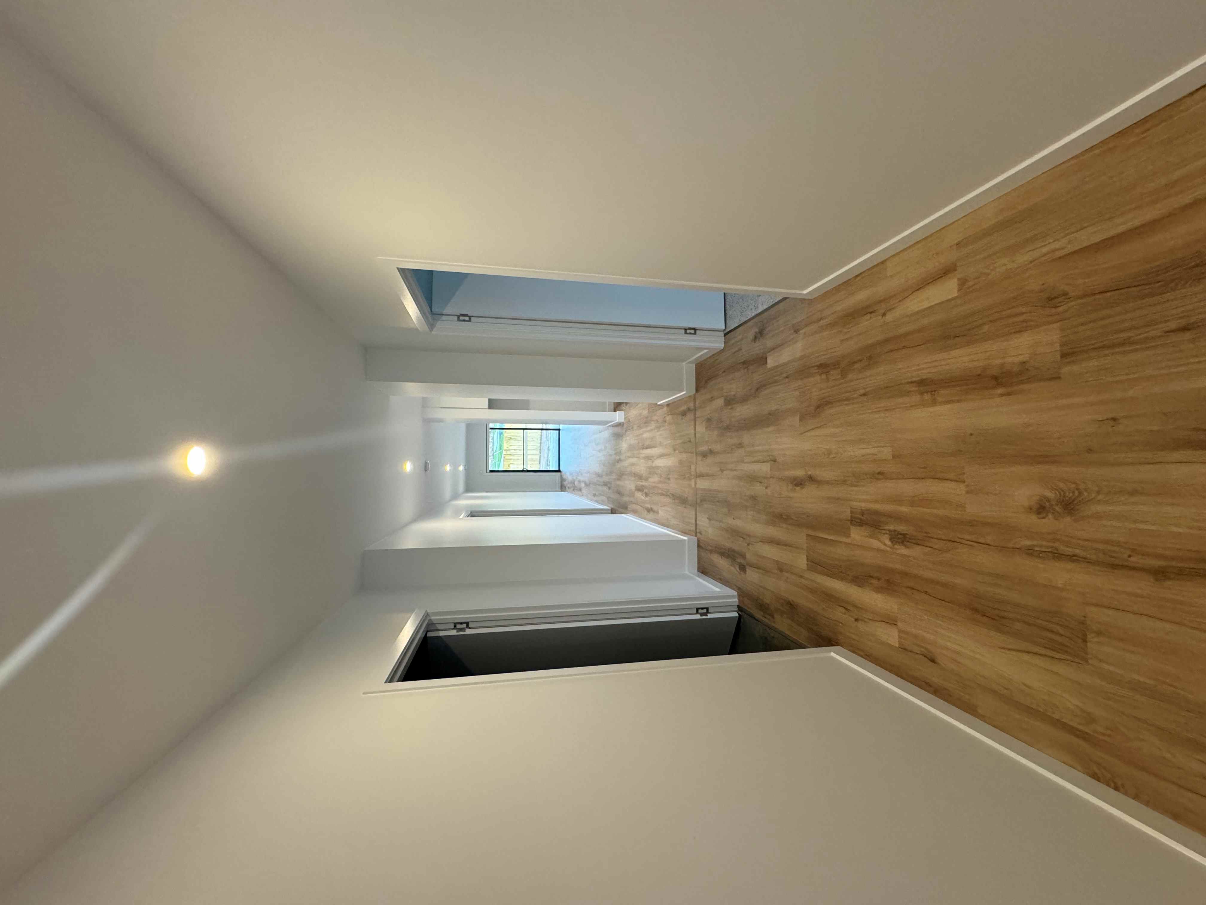 Claremont - 1 Vacancy — Home image 3