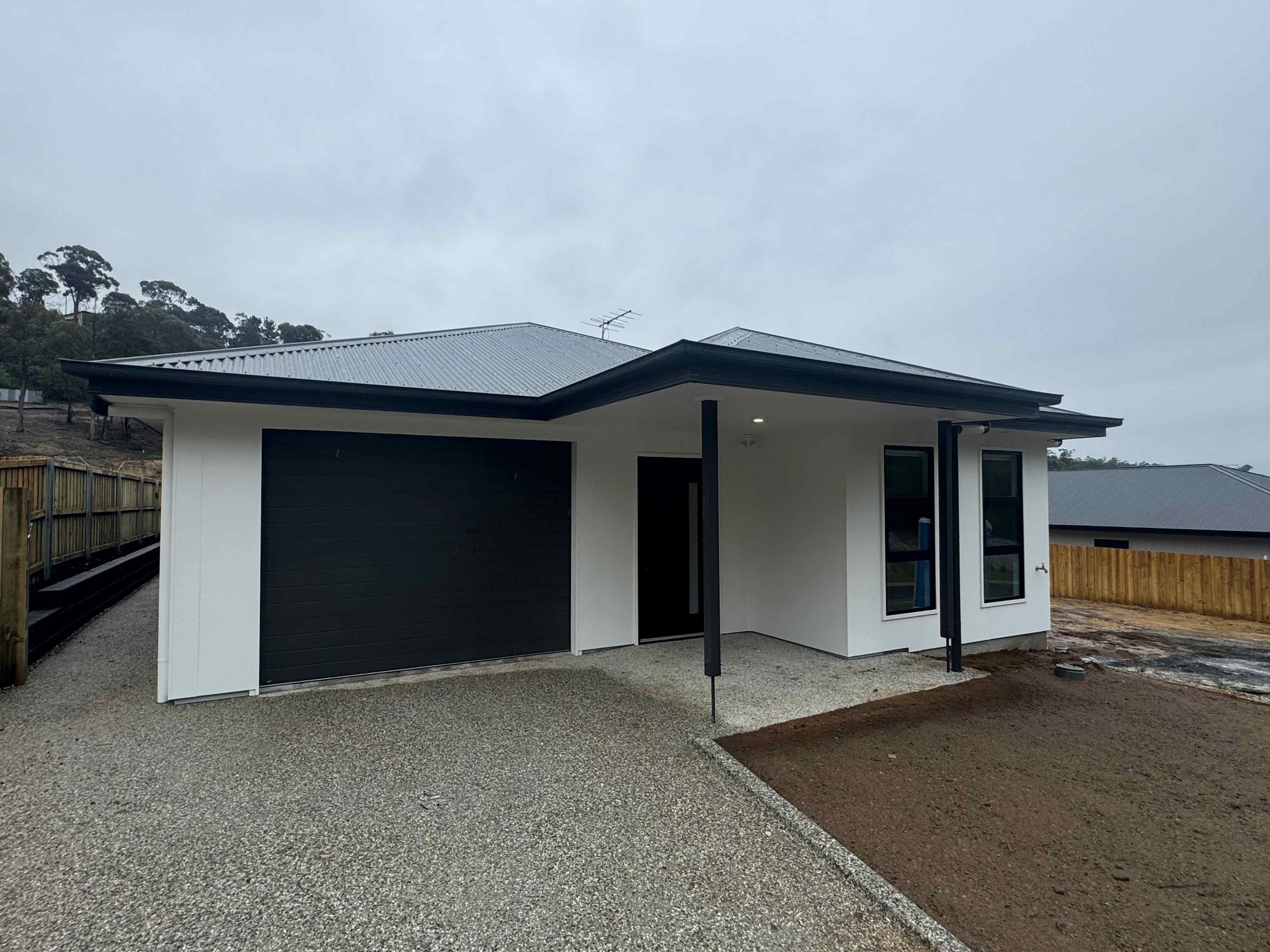 Claremont - 1 Vacancy — Home image 6