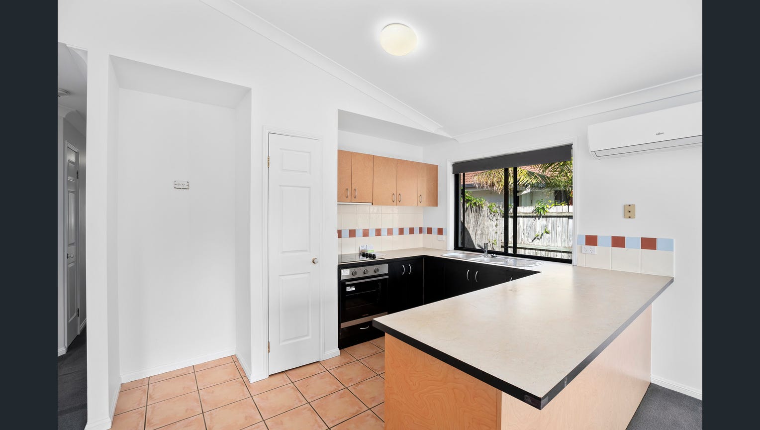 Helensvale, QLD — Home image 3