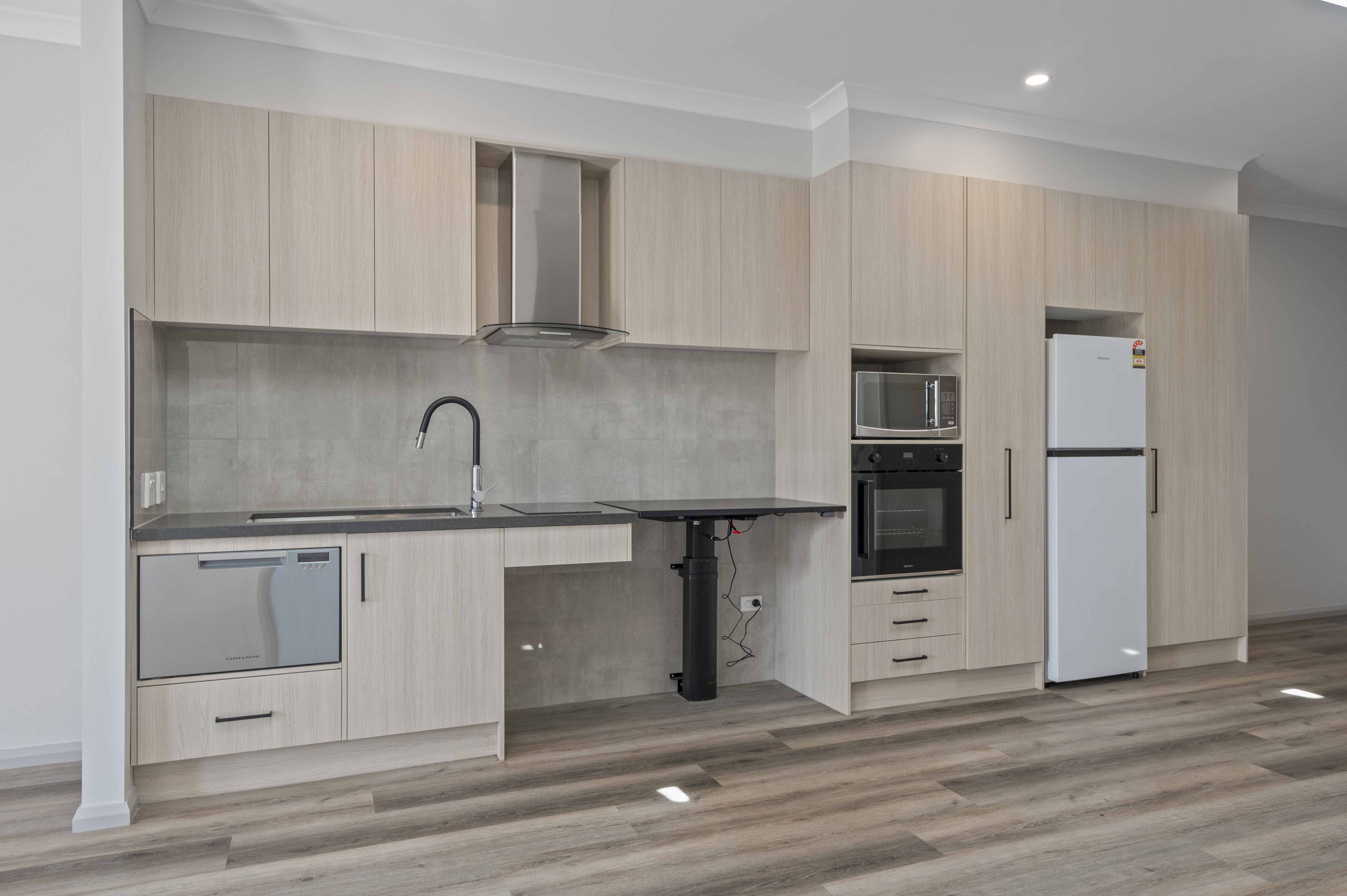 Avail. Now Daylesford Units for those wanting space by themselves MTA Possible — Home image 7
