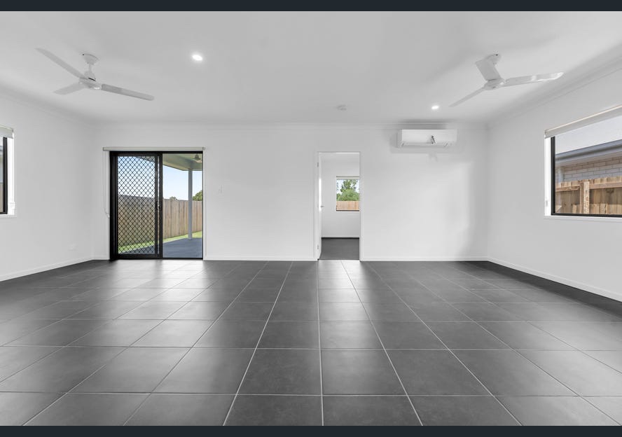 Brand New SIL Home LOGAN RESERVE QLD — Home image 2