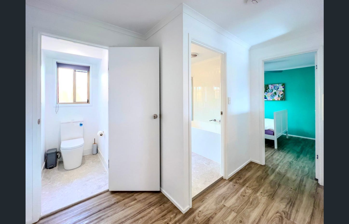 Seeking a 1:2/1:3 SIL Male Housemate in Arundel — Home image 2