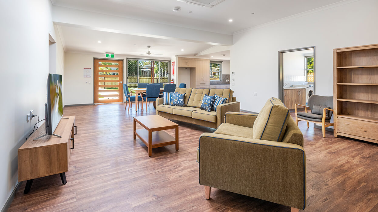 Modern Comfort in Rockhampton — Home image 3
