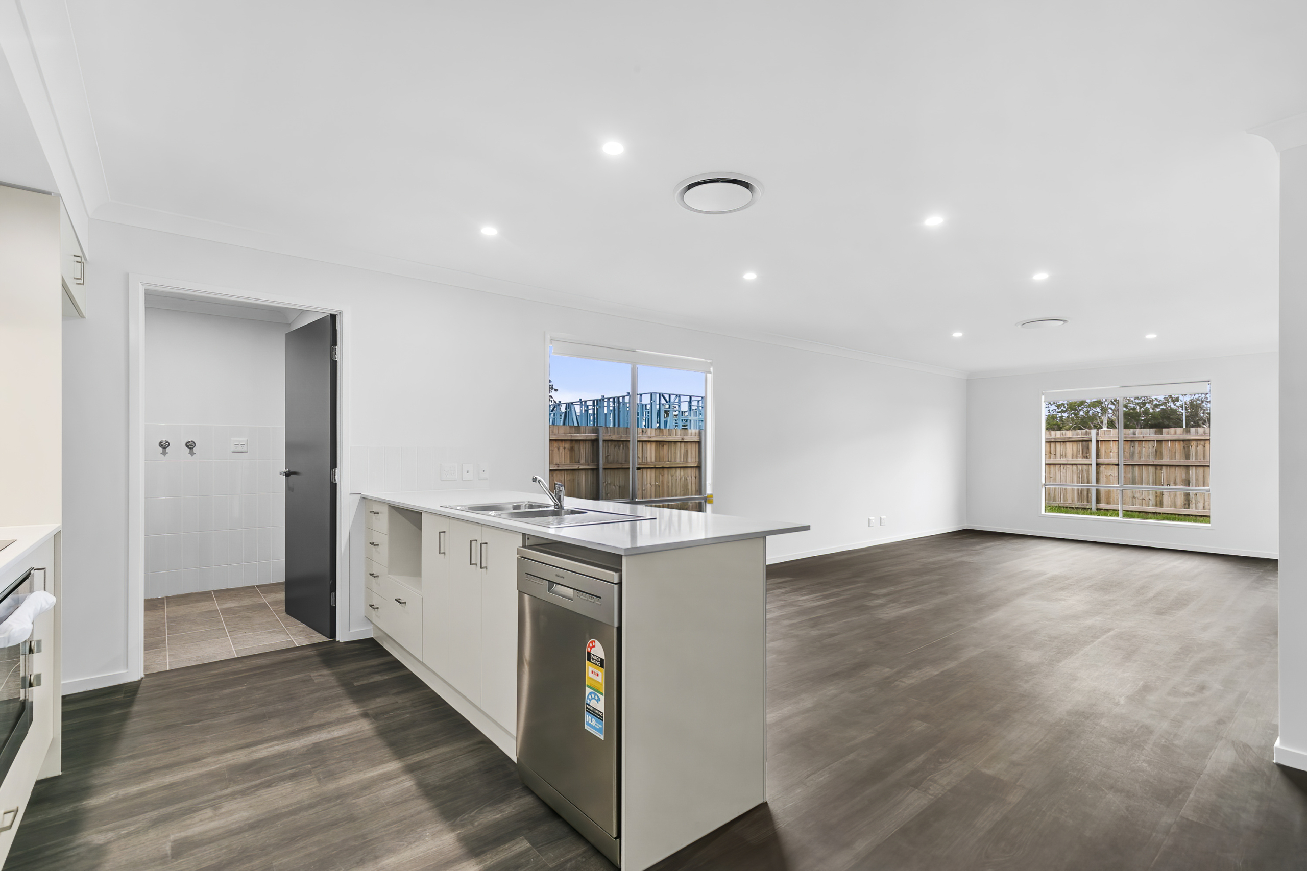 BURRUM HEADS, QLD – IMPROVED LIVEABILITY HOUSE — Home image 12