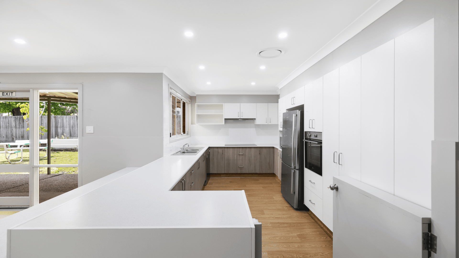 Freshly renovated 5-bedroom all male home — Home image 5