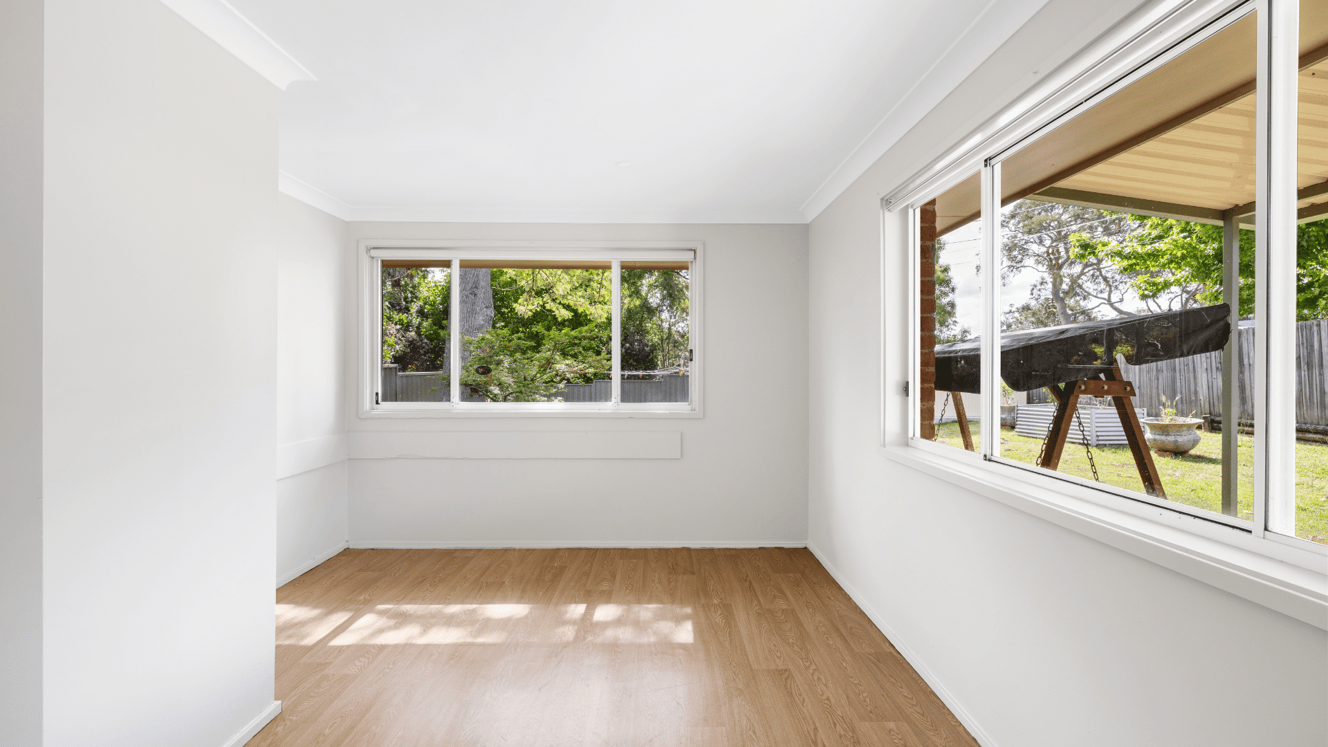 Freshly renovated 5-bedroom all male home — Home image 9