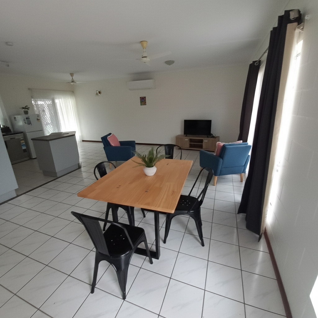 Spacious and airy SIL home south of Cairns — Home image 3