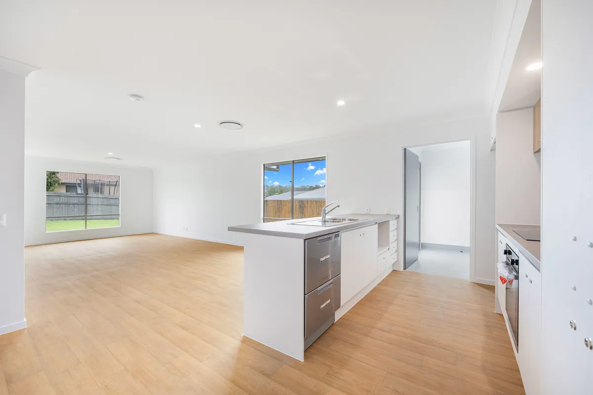 5 Satinash Crt Tinana Qld 4650 — Home image 5