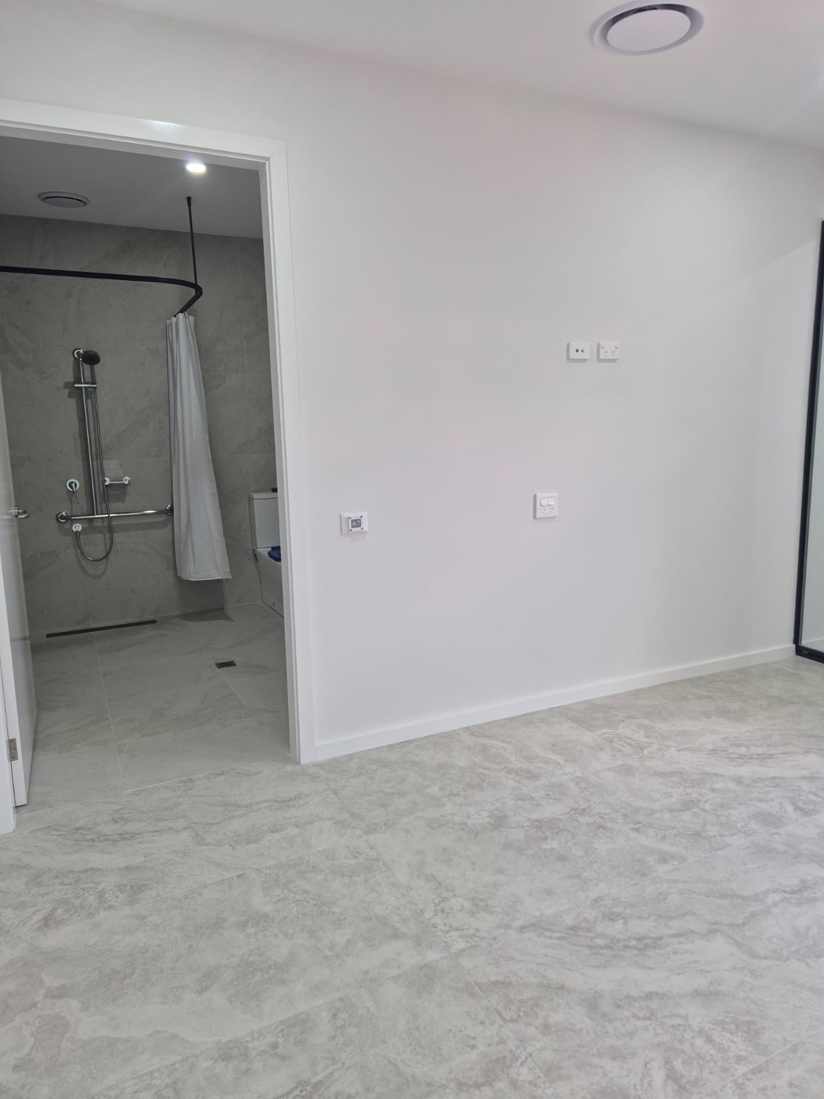 New HPS SDA: 3 Bedroom with 3 Ensuites — Home image 6