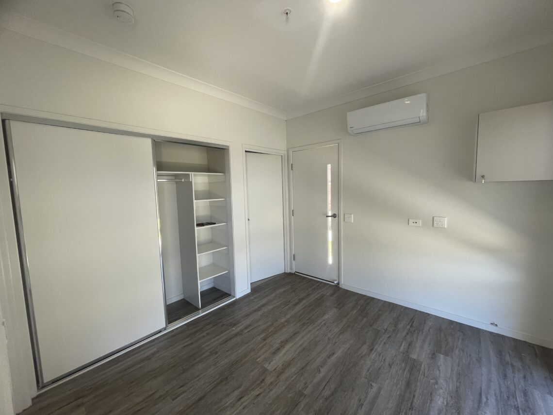 1-bedroom + OOA Robust Villa in Drayton, Toowoomba — Home image 3