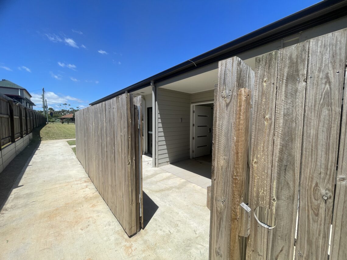1-bedroom + OOA Robust Villa in Drayton, Toowoomba — Home image 7