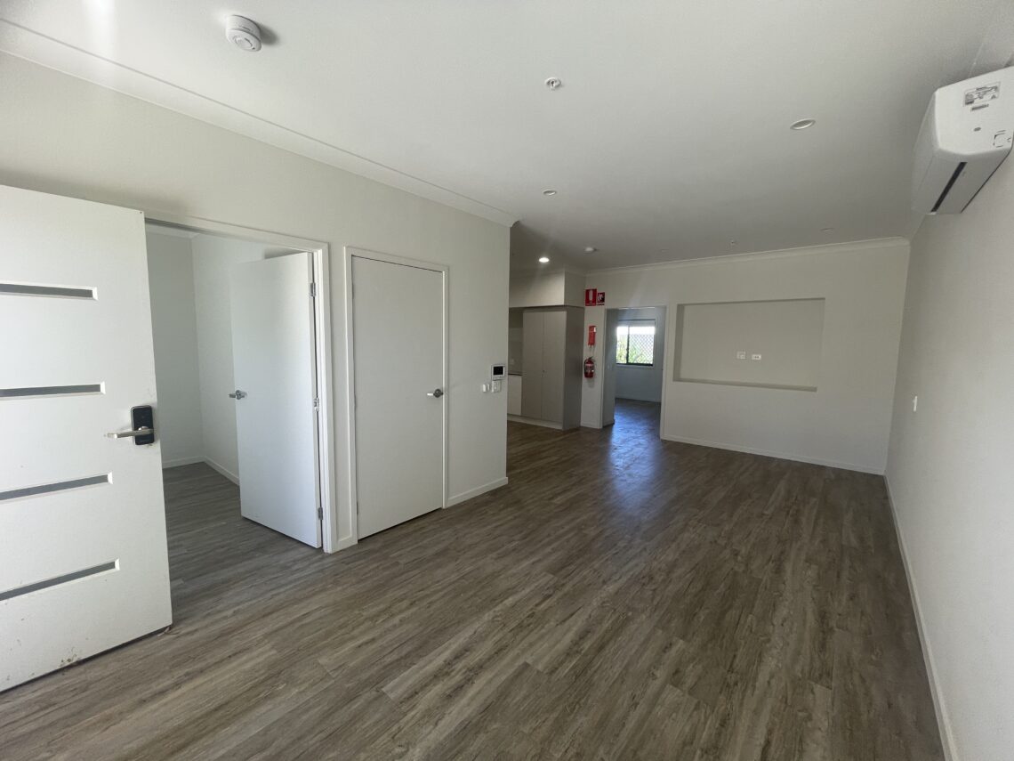 1-bedroom + OOA Robust Villa in Drayton, Toowoomba — Home image 14