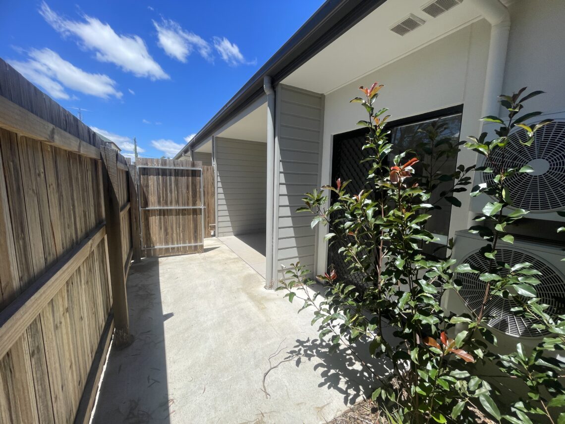 1-bedroom + OOA Robust Villa in Drayton, Toowoomba — Home image 15